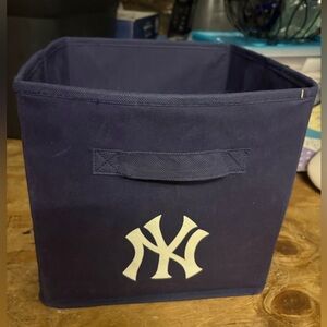 New York Yankees Navy Fabric Storage Bin